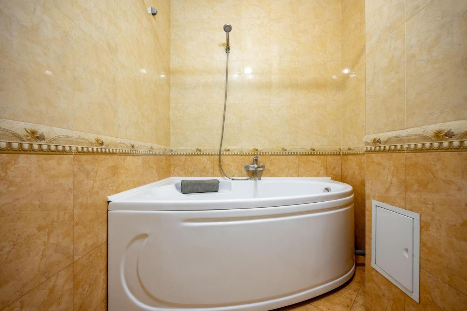 возле аркадии и парка победы Apartament Odessa